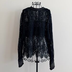 Chic Black Lace Women's Blouse